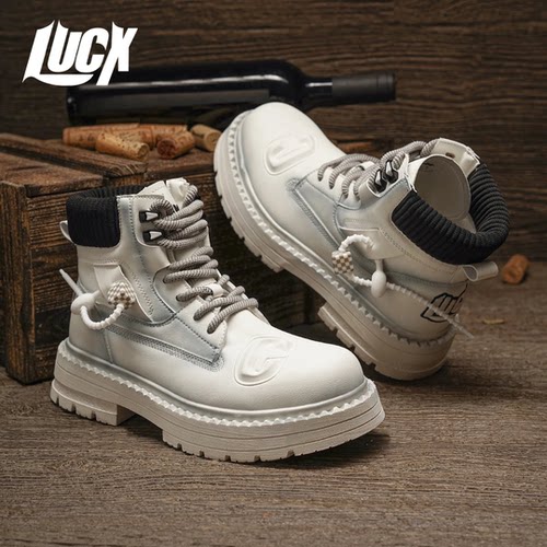 Lucx马丁靴2025新款今年流行爆款冬季小白靴厚底增高时尚工装靴男