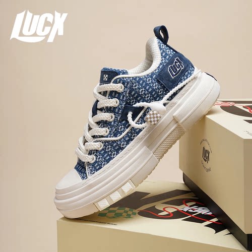 Lucx鞋子2025冬季新品小香风简约情侣同款板鞋厚底通勤低帮转运鞋