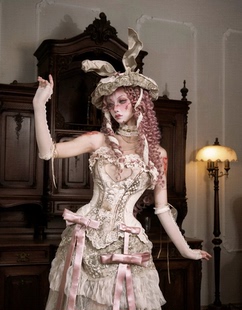 【出租】爱神的诗匣复古写真少女穿搭拍摄lolita女士连衣裙