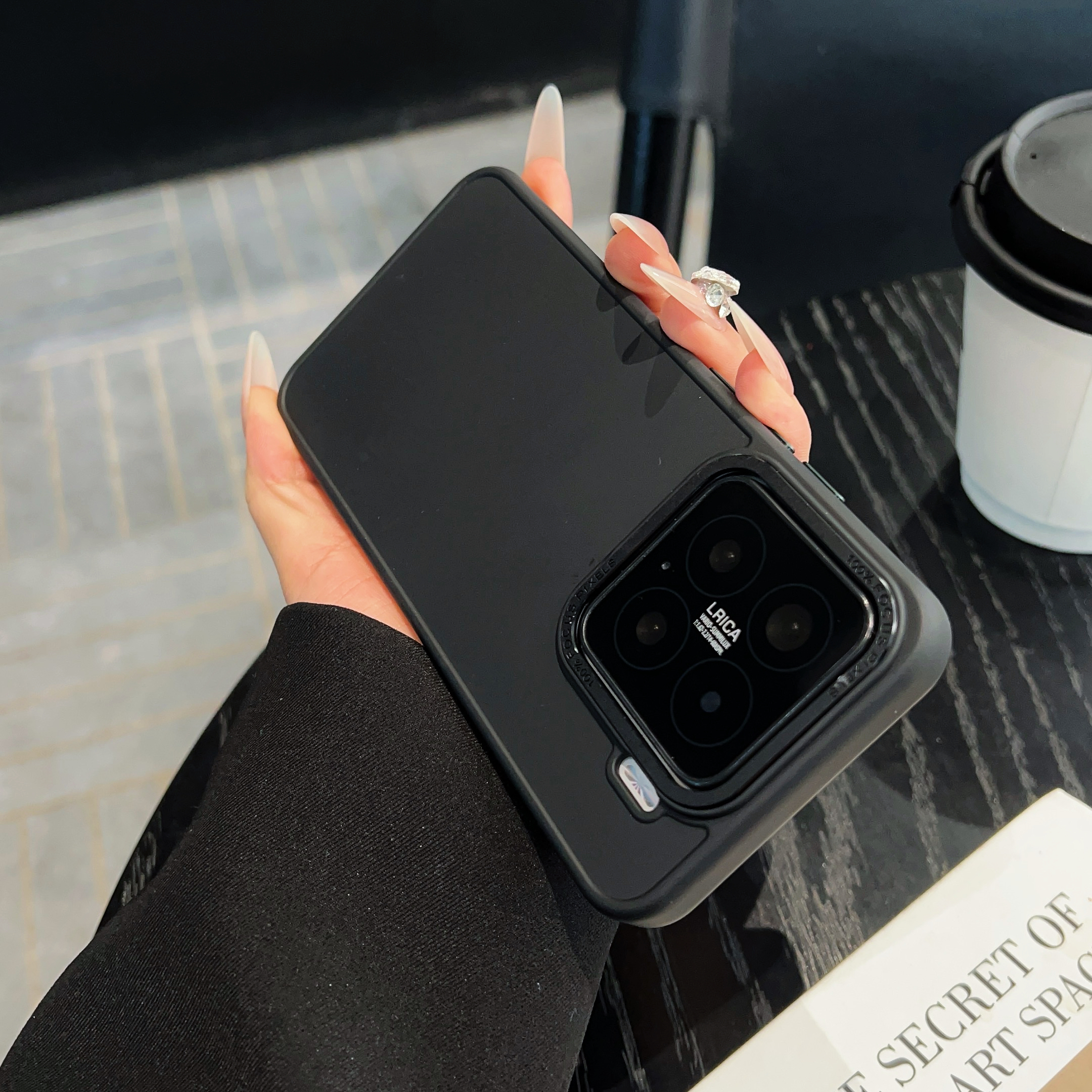 水泥灰高级感耐脏不发黄软边硬壳