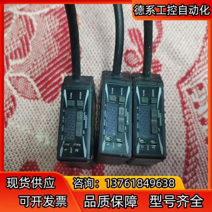 ZX1-LD100A81 智能激光传感器 ，实物