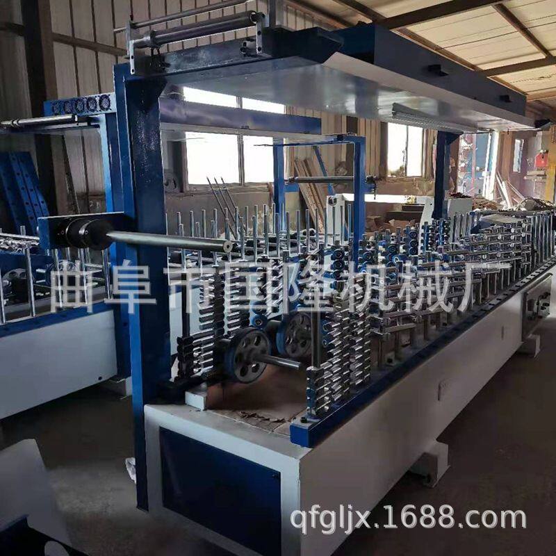 集成格栅板热胶包覆机 木塑板包覆机 碳纤维集成墙板包覆机