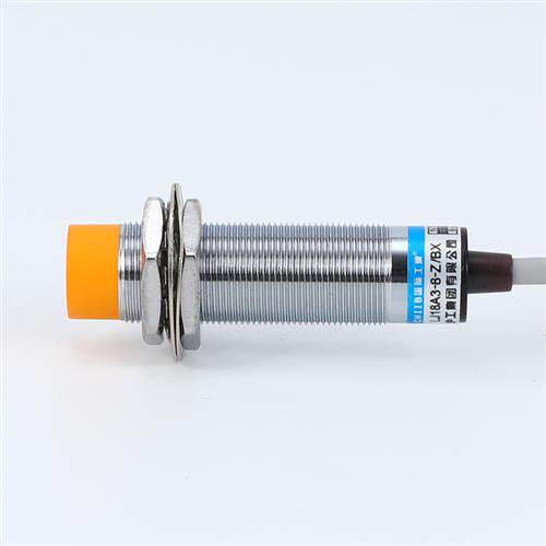 沪工电感式接近开关LJ18A3-8-J/EZ感应8MMAC36V220V380V二线常开