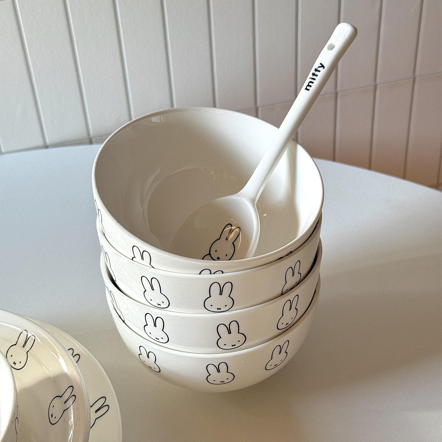 High temperature resistant Japanese ceramic Lamian Noodles bowl cartoon Mifei rabbit salad bowl student dormitory insta
