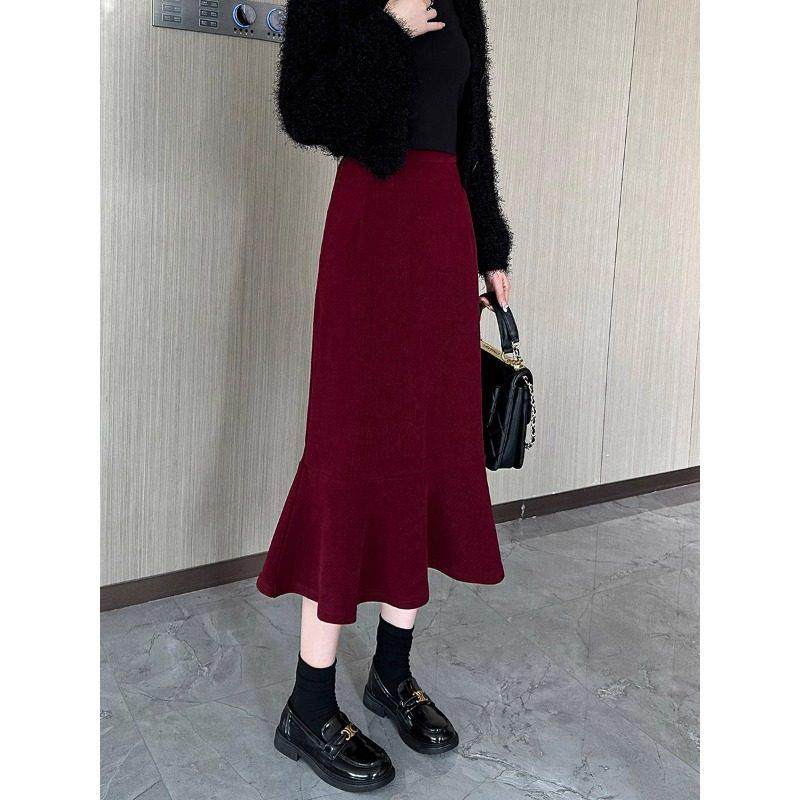 法式ROUJE NAIVE高端红色赫本风雪尼尔鱼尾裙a字中长款包臀半身裙,女装/女士精品,大码半身裙,淘宝优惠券,粉丝福利购,淘宝优惠卷