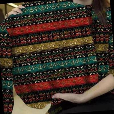 2025秋冬上衣加绒加厚长袖t恤秋装新款女宽松大码彩打底衫