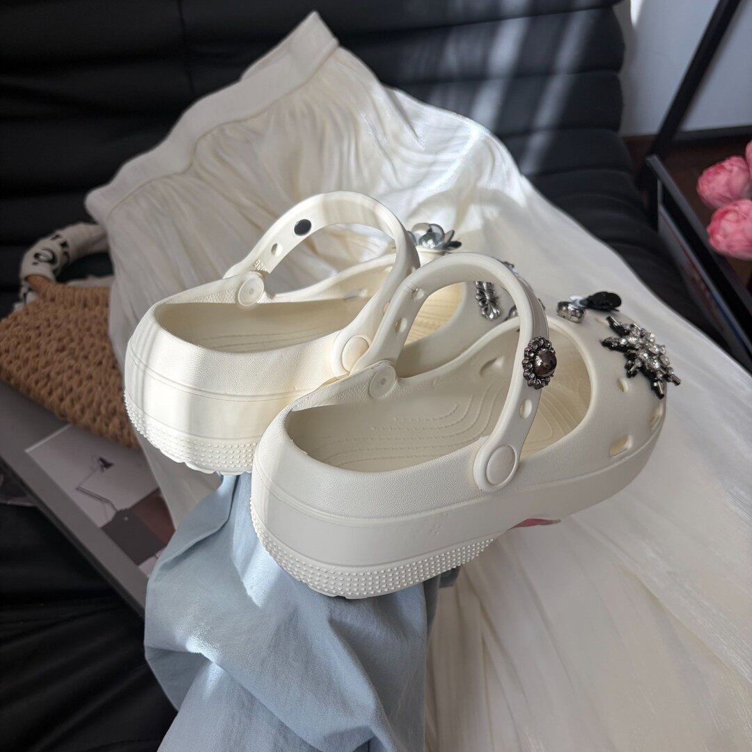 新款厚底增高5cm芭蕾洞洞鞋女
