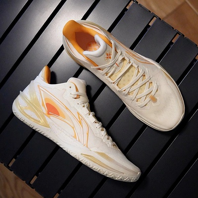 LiNing李宁 利刃6 溏心蛋 全掌䨻科技 轻质灵活稳定支撑 篮球鞋