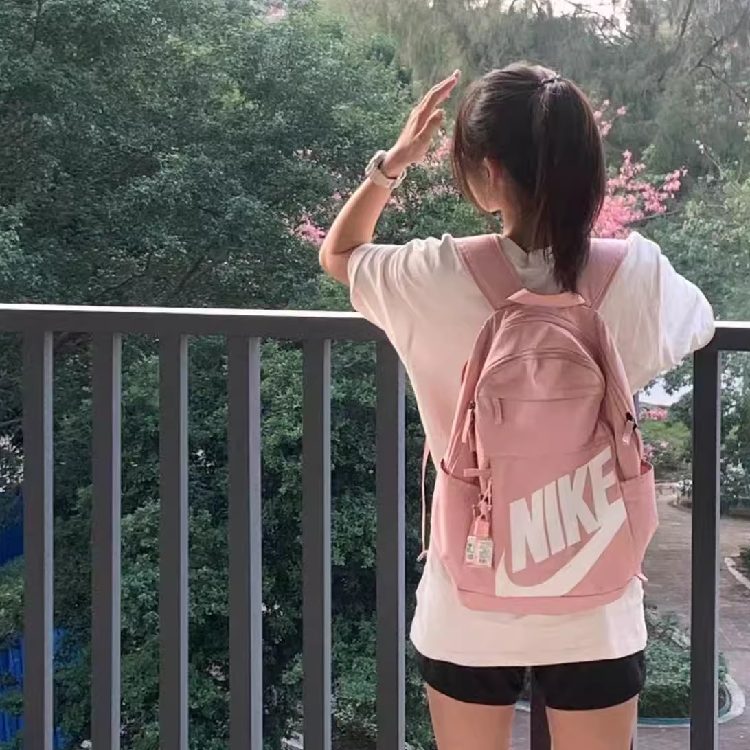 Nike/耐克休闲大容量双肩包