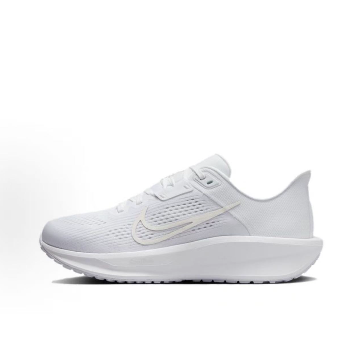 耐克NIKE Quest 6 舒适柔软减震支撑白色女款跑步鞋 FD6034-106