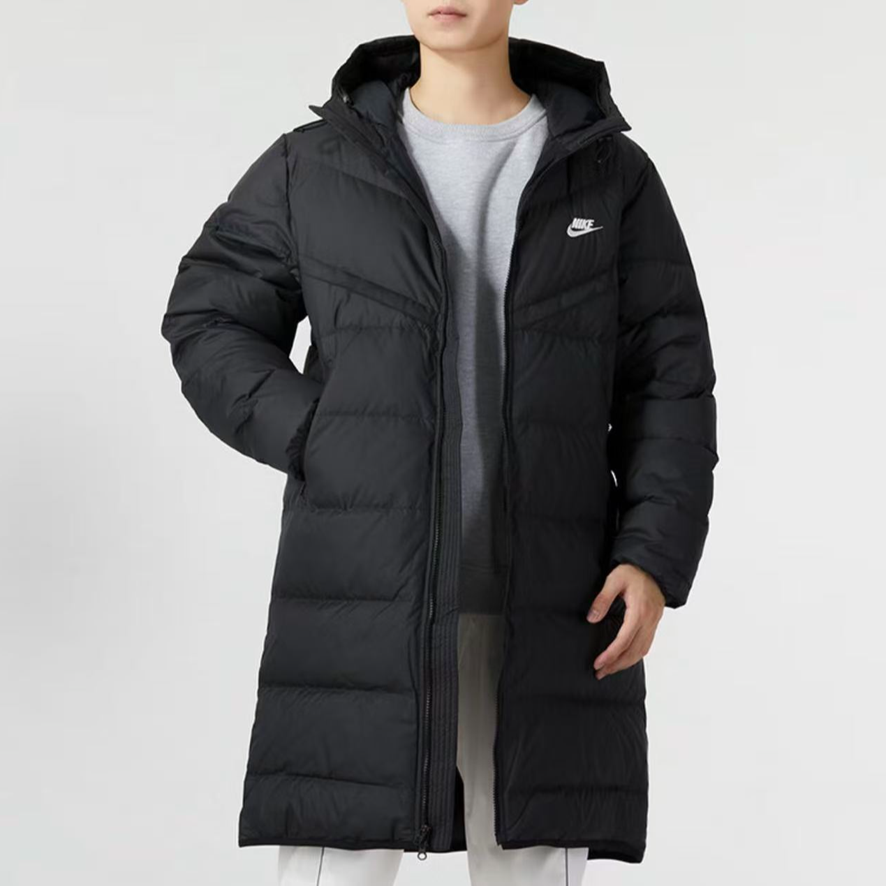NIKE/耐克 纯色保暖休闲中长款连帽羽绒服 FB8180-010