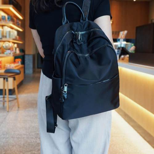 ECTOR HARDEN轻奢品牌双肩包女士轻便百搭旅游登山包大容量电脑包