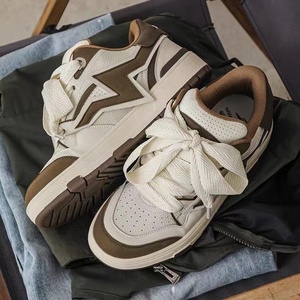 新款低帮潮鞋运动鞋板鞋送朋友高品质鞋子 AA