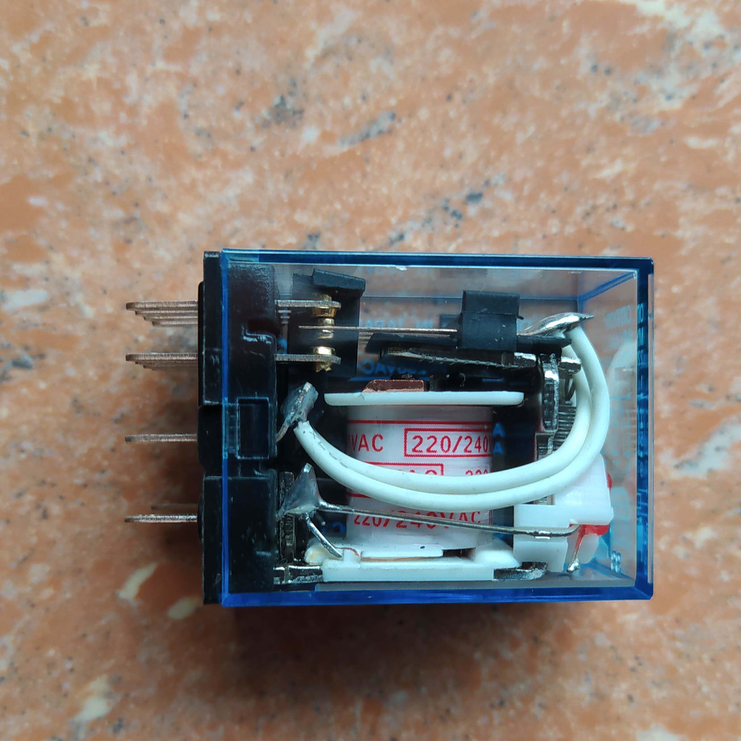 中间继电器IEC255 5A MY4N-J AC220V DC24V 12V 小型14脚四开四闭