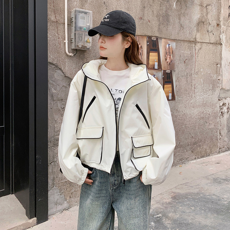 独特超好看白色冲锋衣外套女春秋2025新款高级感工装短款小夹克,女装短外套,浙宝192（原082）