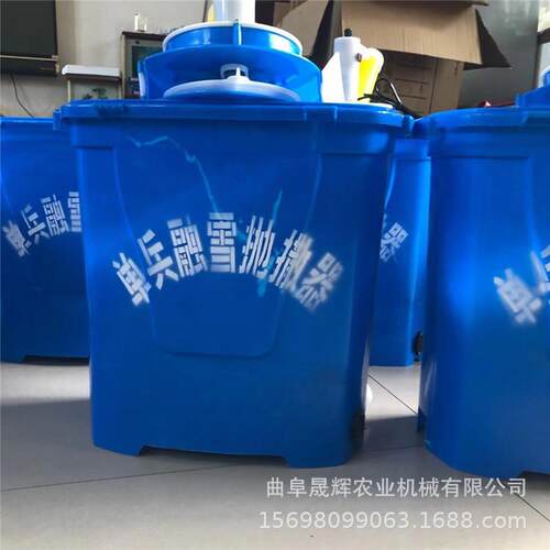 水稻田撒肥播种器 25升电动单兵融雪抛撒器 新款全自动化雪撒盐机