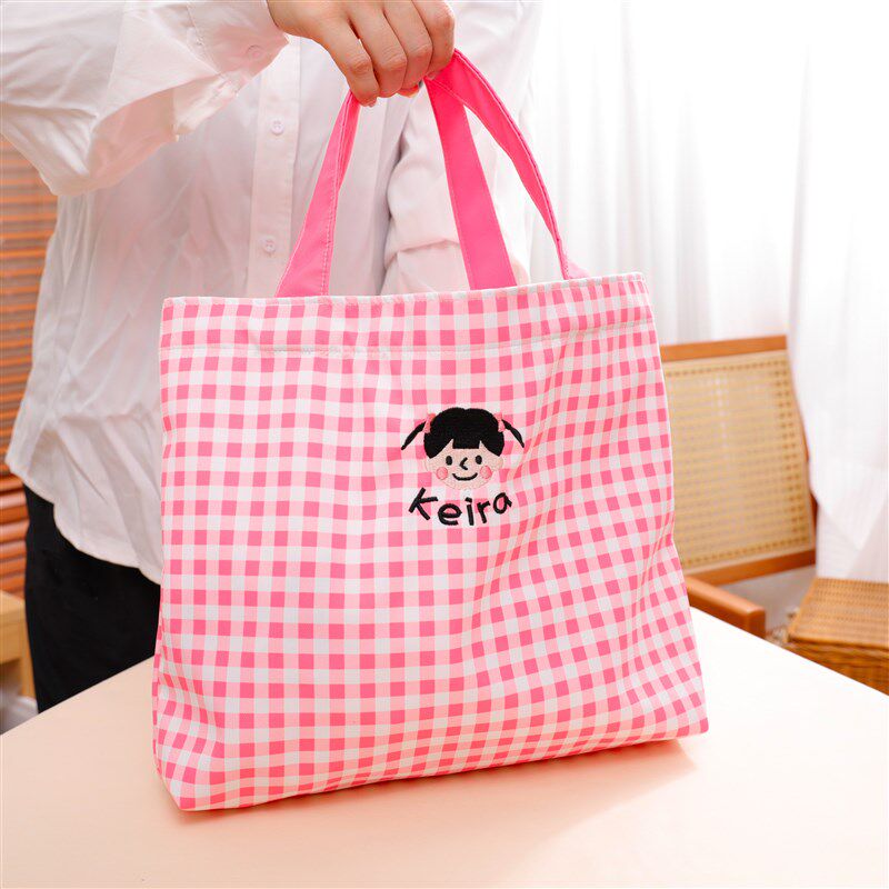 精选姓名定制刺绣儿童幼儿园衣物防水收纳袋妈咪拉链包宝宝换洗衣