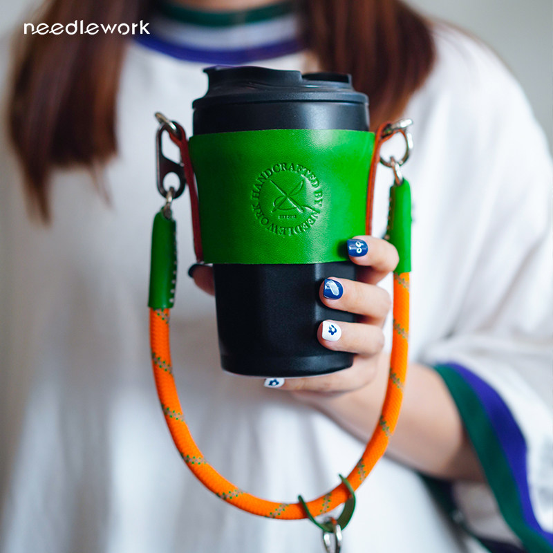 精选两针一线咖啡杯保护套水杯保温杯套背带斜跨便携户外机能潮酷