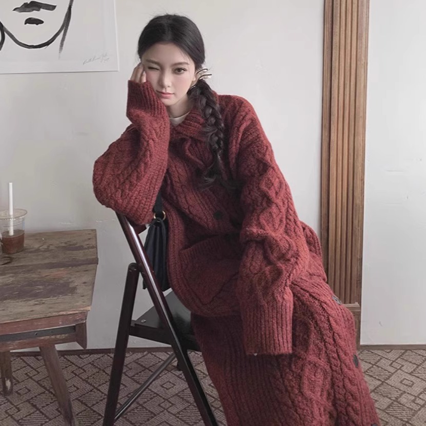 秋冬新款大码毛衣开衫连衣裙