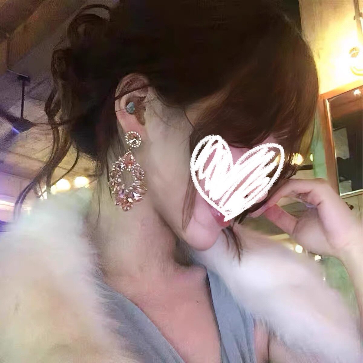 宫廷风璀璨几何水钻耳环女款法式复古奢华高级感耳钉夸张设计耳饰