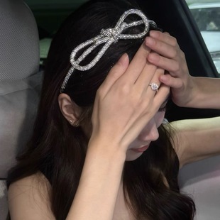 韩系爆闪蝴蝶结发箍女气质高级感头箍轻奢风百搭发卡小众设计头饰