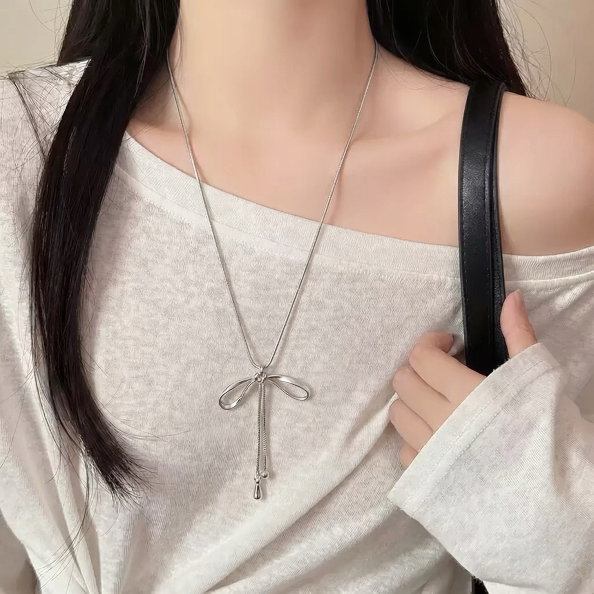 韩系ins蝴蝶结长款项链女小众学生党高级感锁骨链夏银色吊坠配饰