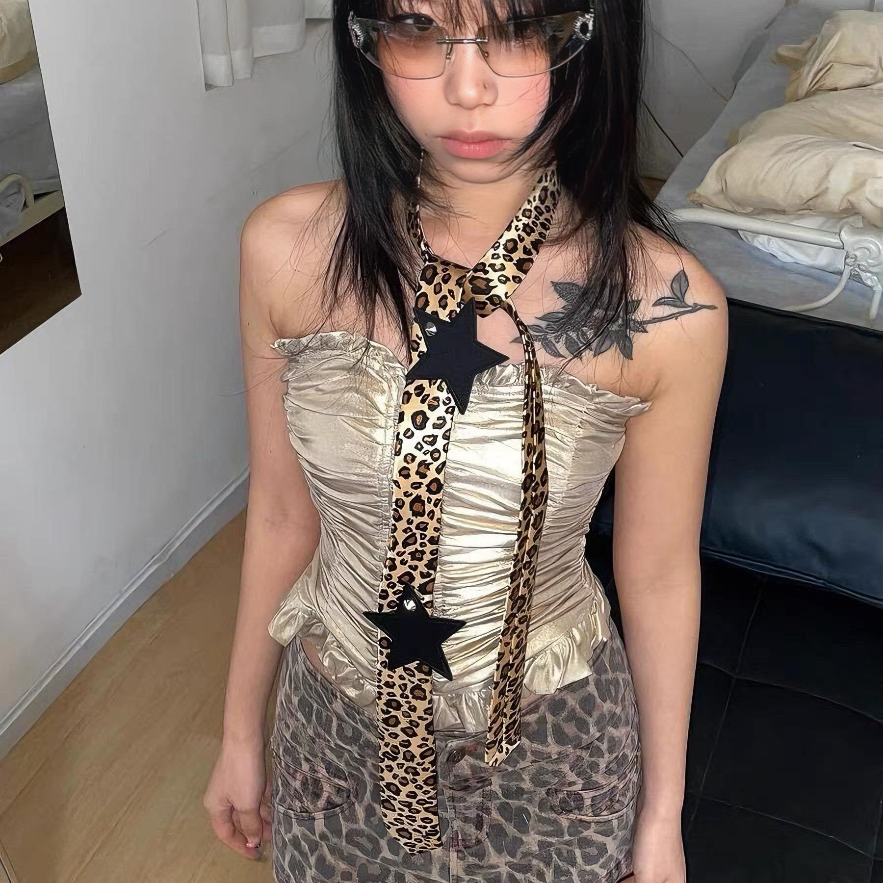 韩系复古y2k千禧辣妹豹纹系脖丝巾女高级感长条飘带百搭绑发发带