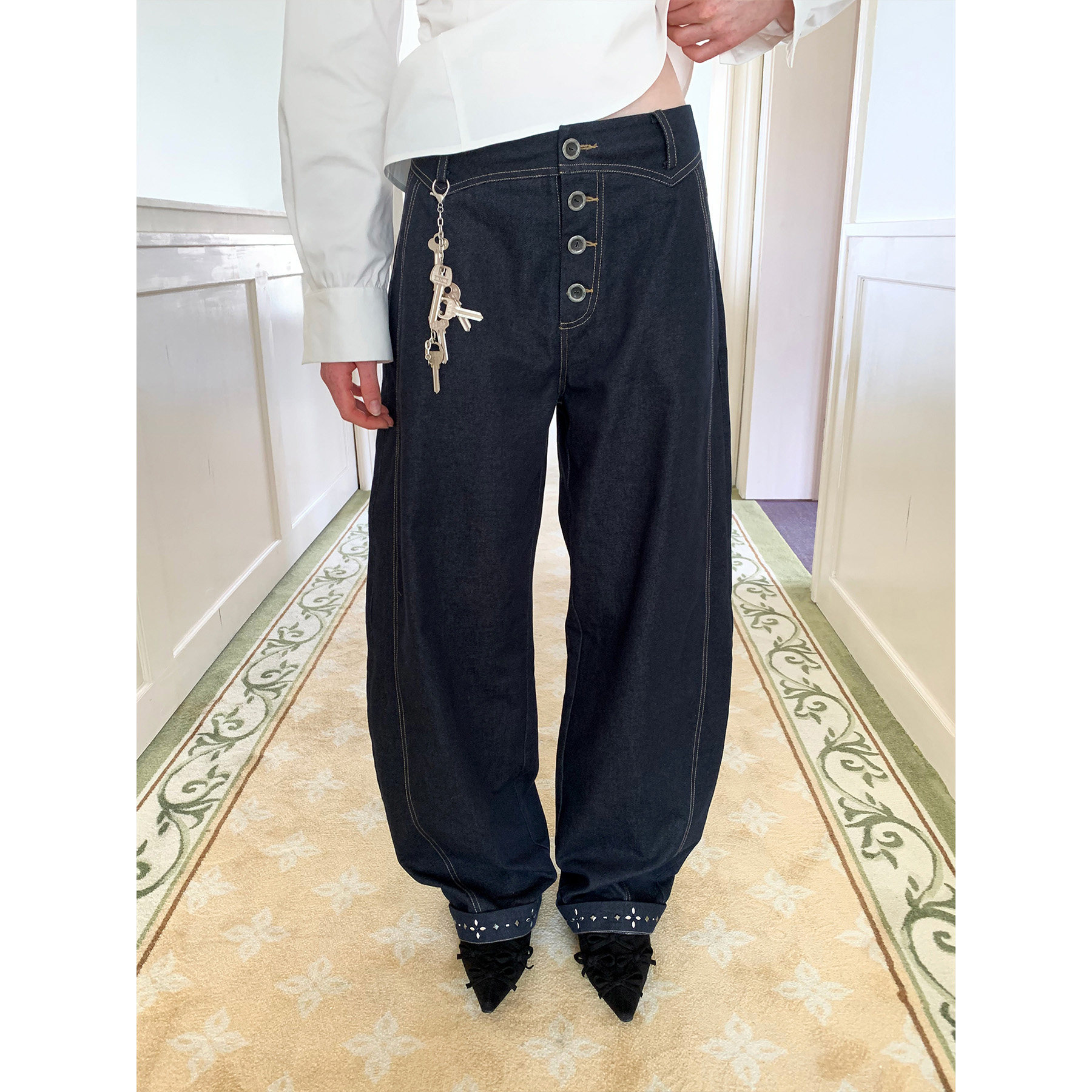 Bel Canto 原创设计纽扣门襟精致烫钻 复古低腰显腿型弯刀牛仔裤