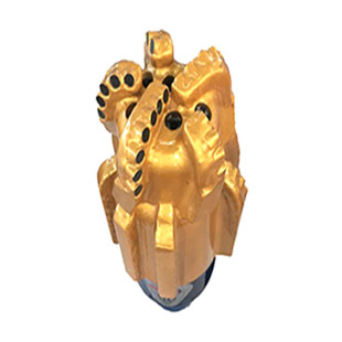 现货供应81 2直径5刀翼胎体PDC钻头刚体石油采矿PDC专用高强度