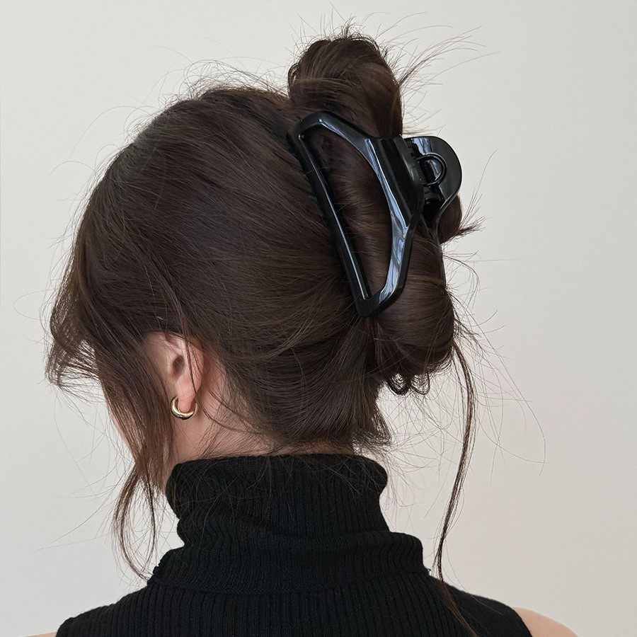 高品质盘发抓夹女2025新款高级感马尾发夹后脑勺鲨鱼夹大号发量多