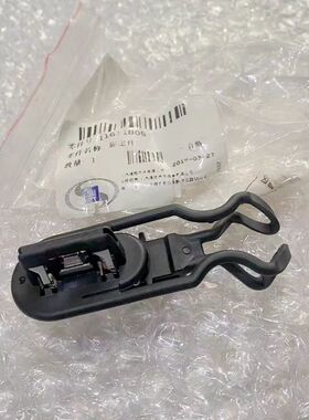 适用凯迪拉克ATSL A柱内衬卡子CT6 XT5 XT4 前挡玻璃立柱饰板卡扣