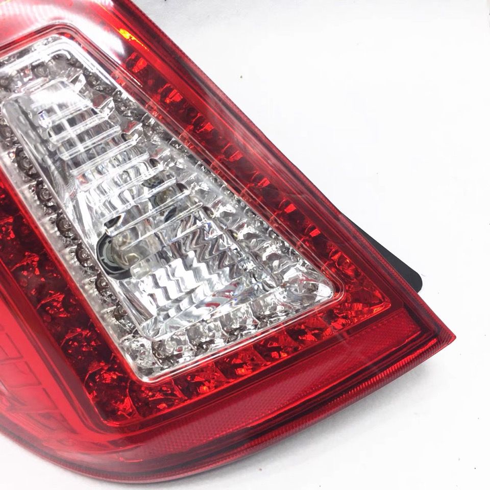 适用于力帆X60后尾灯SUV