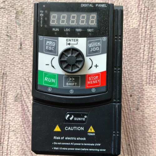 SUNYE变频器CM530H-4TR75GB/1R5PB议价
