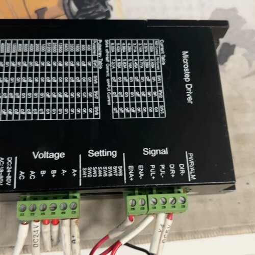 KMA860步进驱动器，漂亮拆机品，功能完好支持电压DC24议价