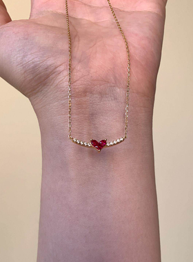 平衡的心金色项链女款温柔绯精致