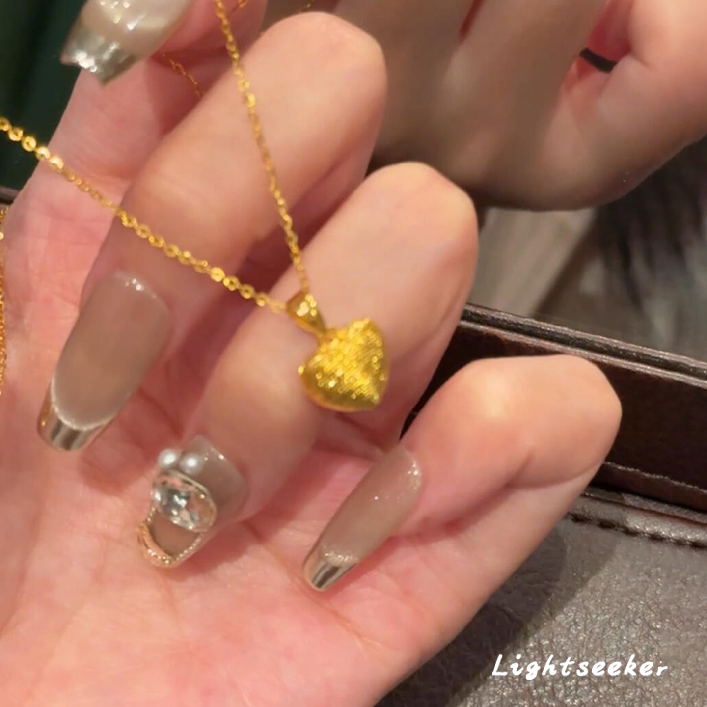S925纯银金色拉丝爱心项链女小众