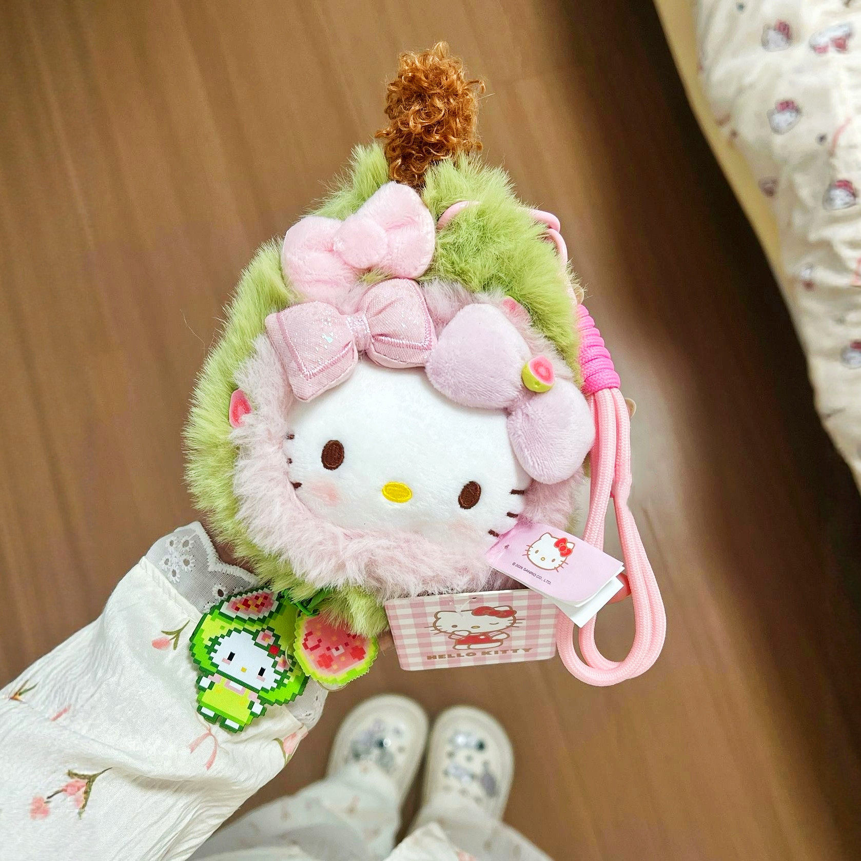 【正版】芭乐hellokitty毛绒玩偶包包挂件娃娃饰品可爱女生日礼物