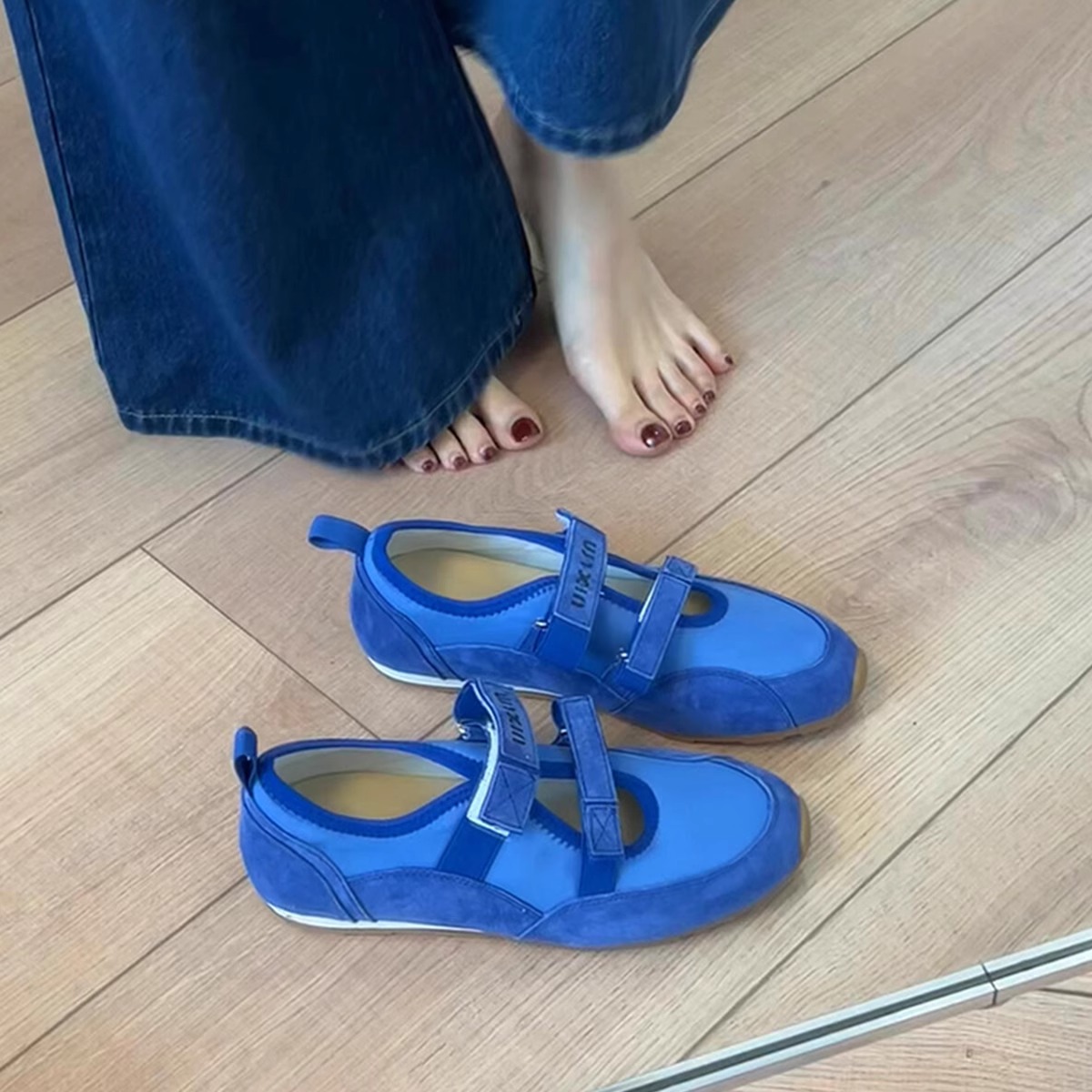 法式复古蓝色厚底镂空玛丽珍运动鞋秋新款芭蕾风德训鞋魔术贴单鞋