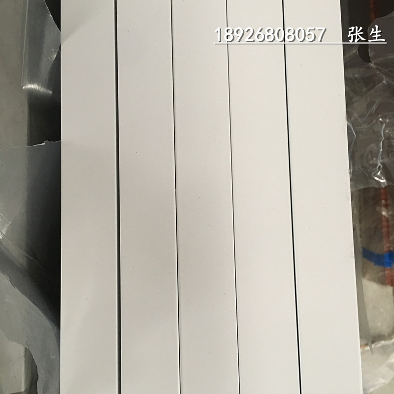 现货喷涂白色铝方管矩形管铝合金方管扁管100*25*1.2mm扁通铝方通