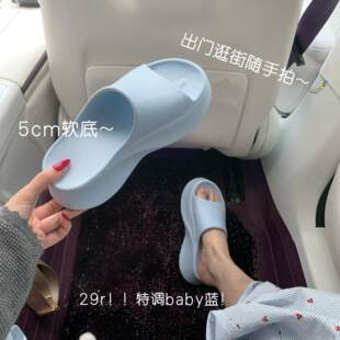 蓝色厚底拖鞋女外穿夏季沙滩海边超火不累脚时尚凉拖2026新款