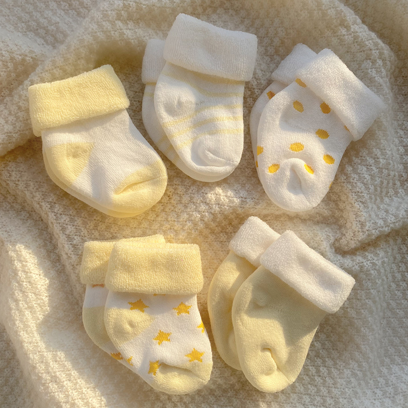 婴儿袜子秋冬款0到3个月卡