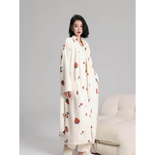 维多利亚2026新款珊瑚绒男士款