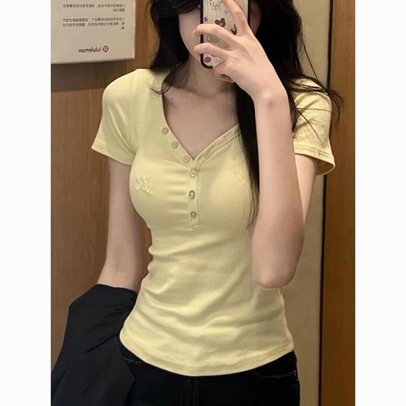 修身V领短袖t恤女夏季2026新款纯欲正肩chic体恤美式纽扣白色上衣
