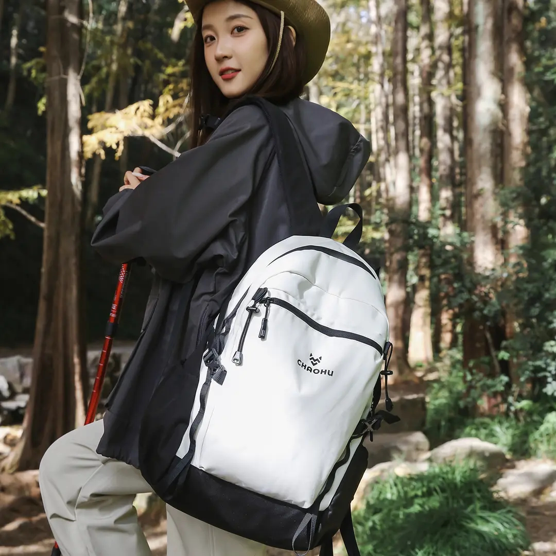 多功能运动纯色拉链韩版百搭登山包户外休闲双肩包女大容量