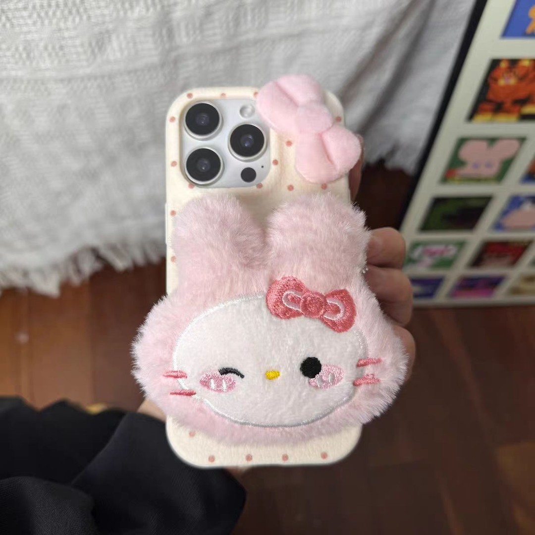 毛绒公仔苹果17皮纹手机壳少女