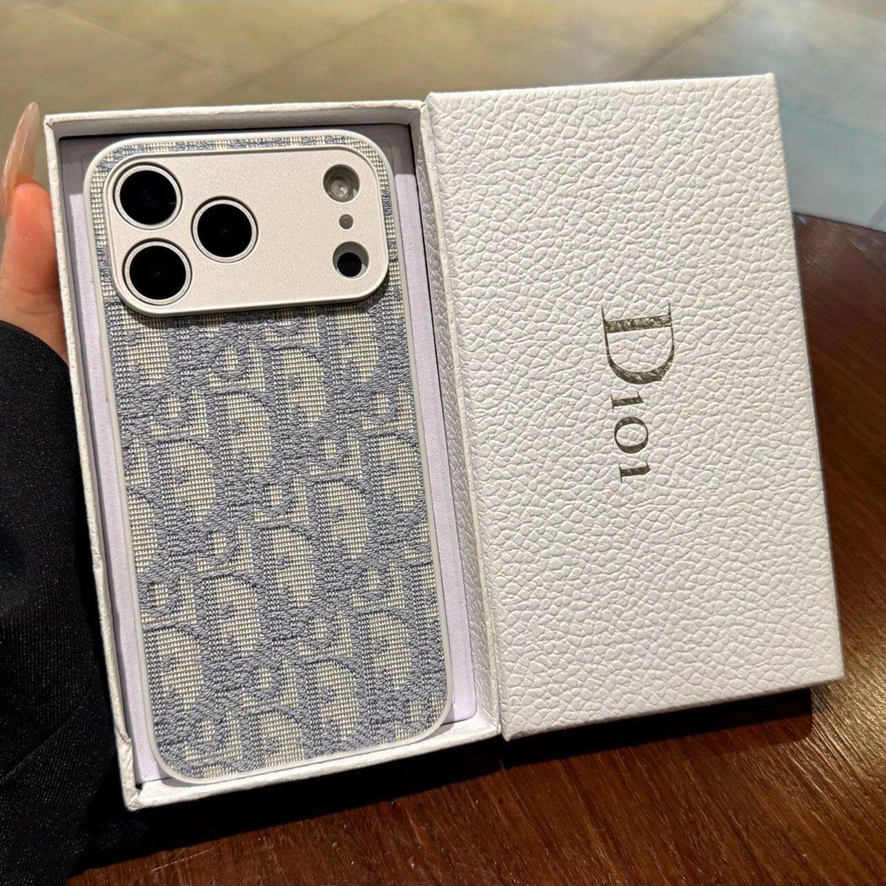 刺绣布艺苹果17手机壳高级感黑白边少女iPhone16promax全包大视窗创意高级感15老花14新款13适用12潮11保护套