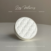 猫科动物遮瑕保湿 换新款 气垫粉底12小时持妆控油保湿 轻薄服贴