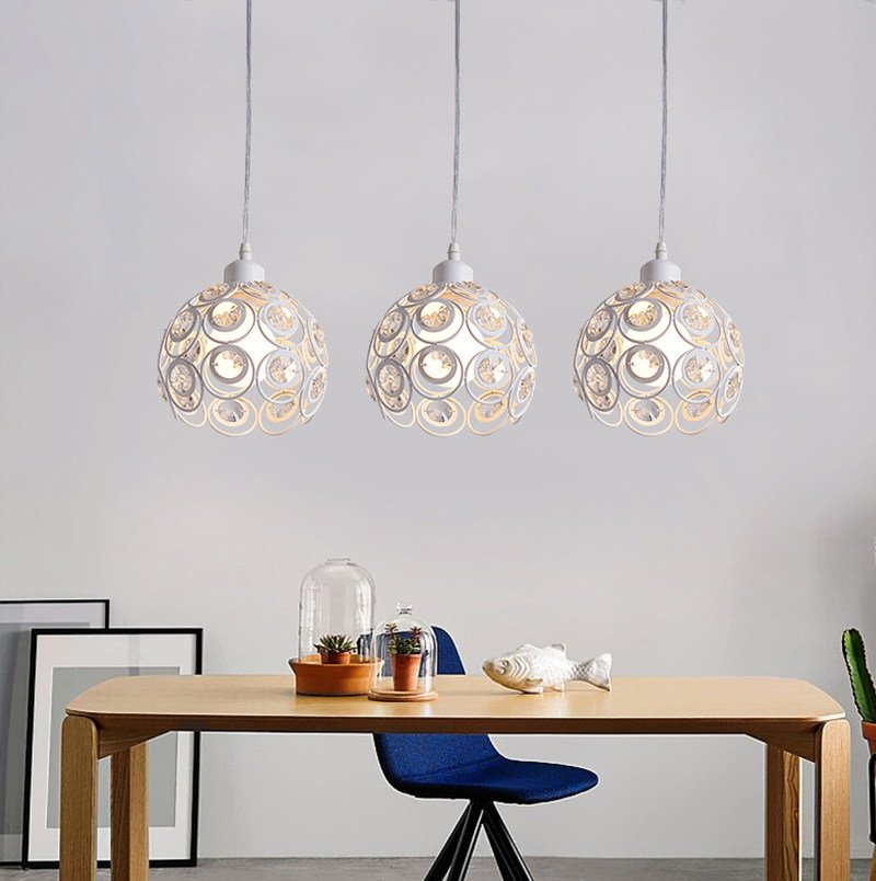 餐厅吊灯三头现代简约圆形创意餐桌欧式个性家用饭厅吧台led灯具