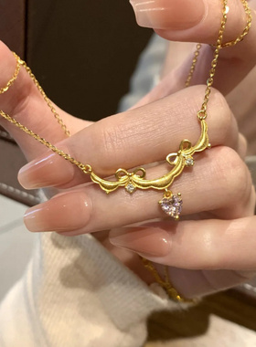 新款在逃公主蕾丝蝴蝶结爱心项链