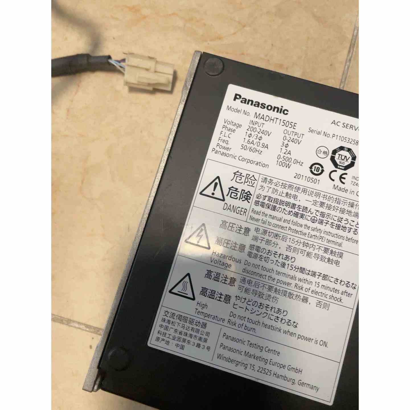 伺服MADHT1505E MSMD012G1U 一套 2，不是实价